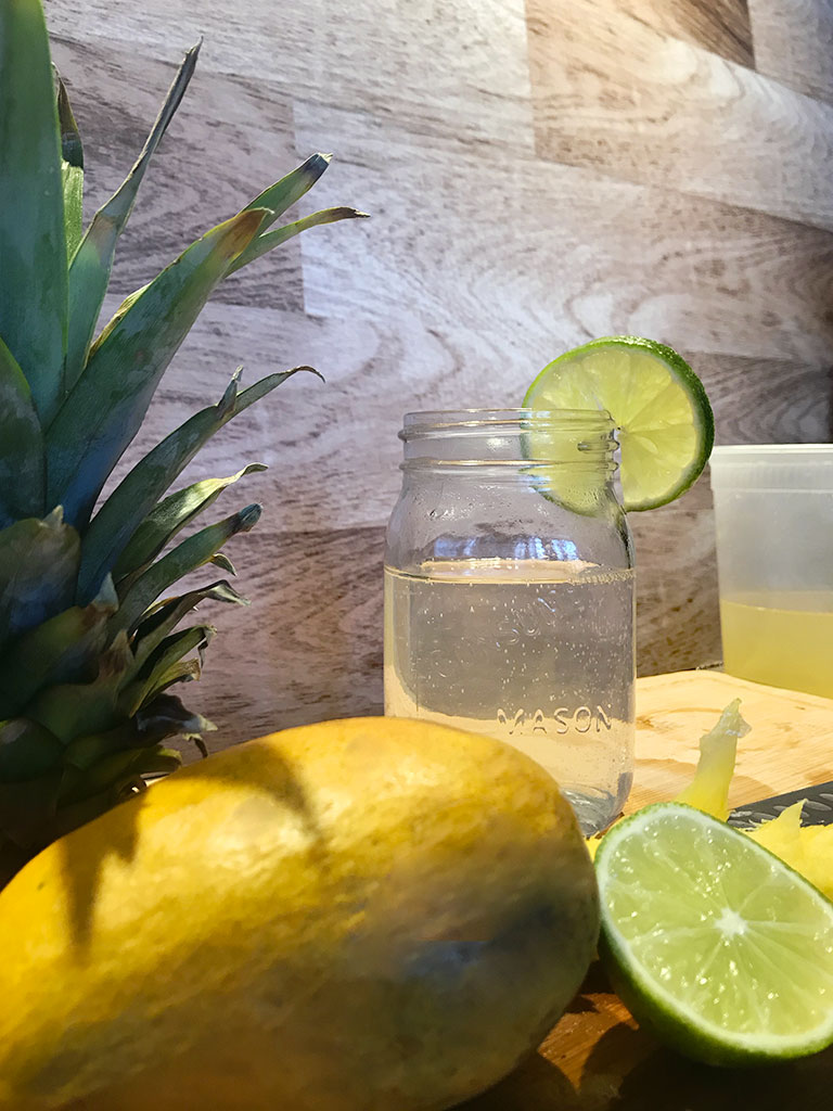 verre d'eau avec le sirop antigaspillage